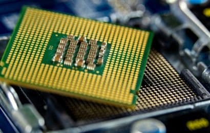 7 Semiconductor Stocks To Buy On The Dip