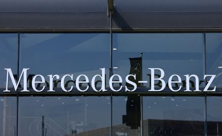 Mercedes Benz to recall 116,020 vehicles, US regulator says